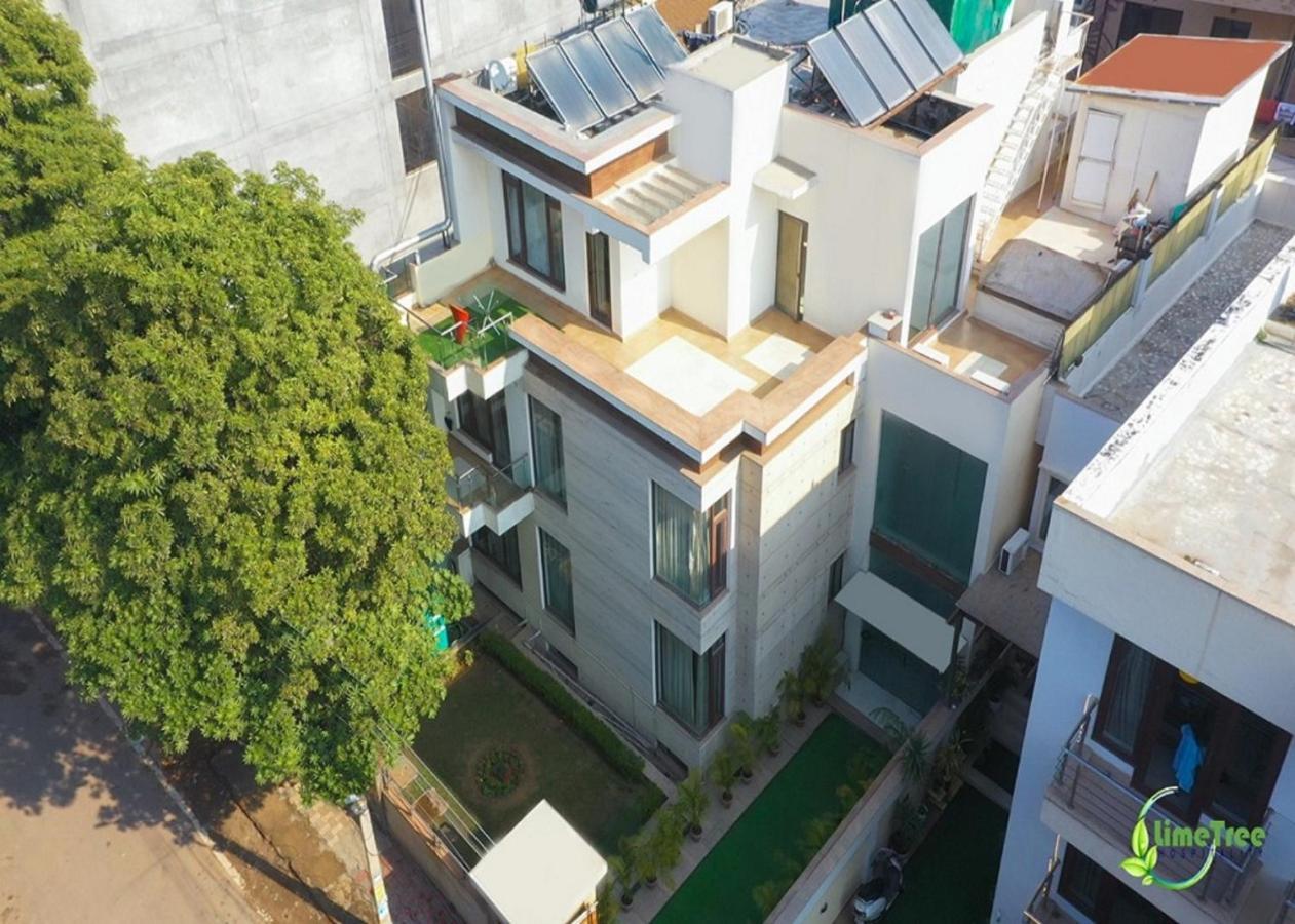 Lime Tree Hotel Sushant Lok Gurgaon Sector 29 Next To Iffco Chowk Metro Exterior foto